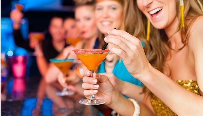 Art. 60 ustawy o przeciwdziałaniu narkomanii - niepowiadomienie organów ścigania o obrocie narkotykami